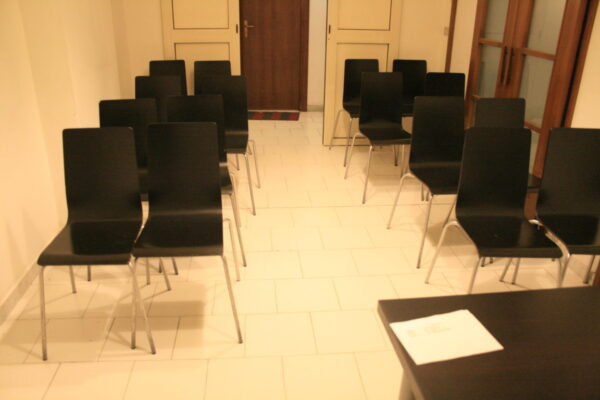 Napoli affitto sala meeting, aula, sala corsi formazione All Inclusive - Image 5