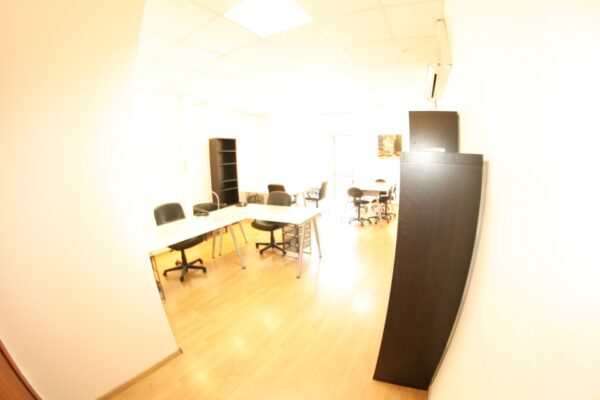 Affitto ufficio arredato Napoli incluso posto auto euro 299 mese - Image 2
