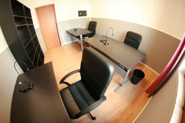 Napoli affitto studio polispecialistico bivani piano terra - Image 14